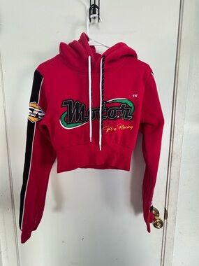 Cropped hoodie